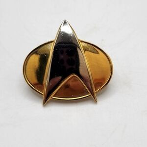 1988 VINTAGE STAR TREK COMMUNICATOR PIN BADGE NEXT GENERATION